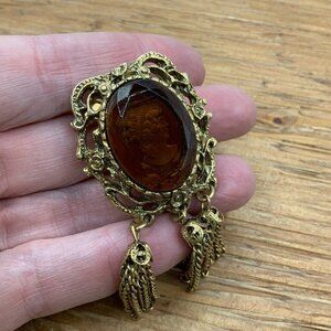 Cameo Vintage Etched Carved Glass Root Beer Gold Tone Tassel Brooch Pendant